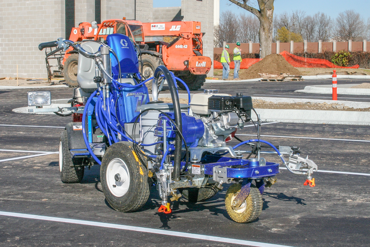 GRACO LineLazer V 3900 2 GRACO LineLazer V 3900