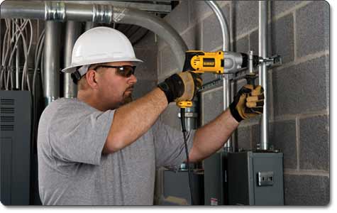 DEWALT DWD520 4 DEWALT DWD520