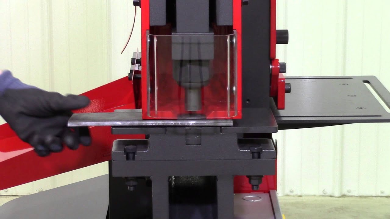 EDWARDS Ironworker IW100 4 EDWARDS Ironworker IW100