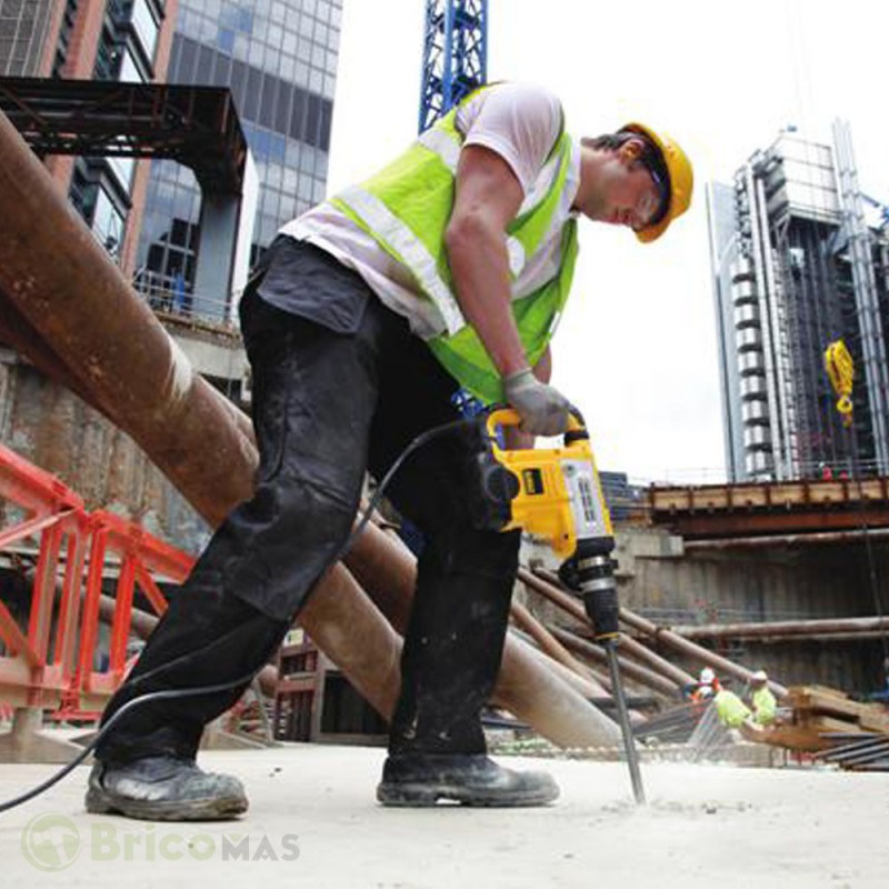 DEWALT SDS MAX D25601K 3 DEWALT SDS MAX D25601K