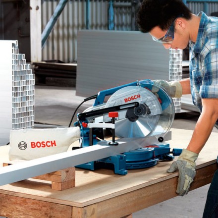 BOSCH GCM10X 2 BOSCH GCM10X